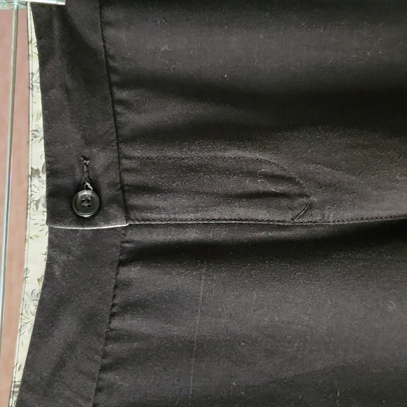 Black Highwaisted Pants - Picture 2 of 12